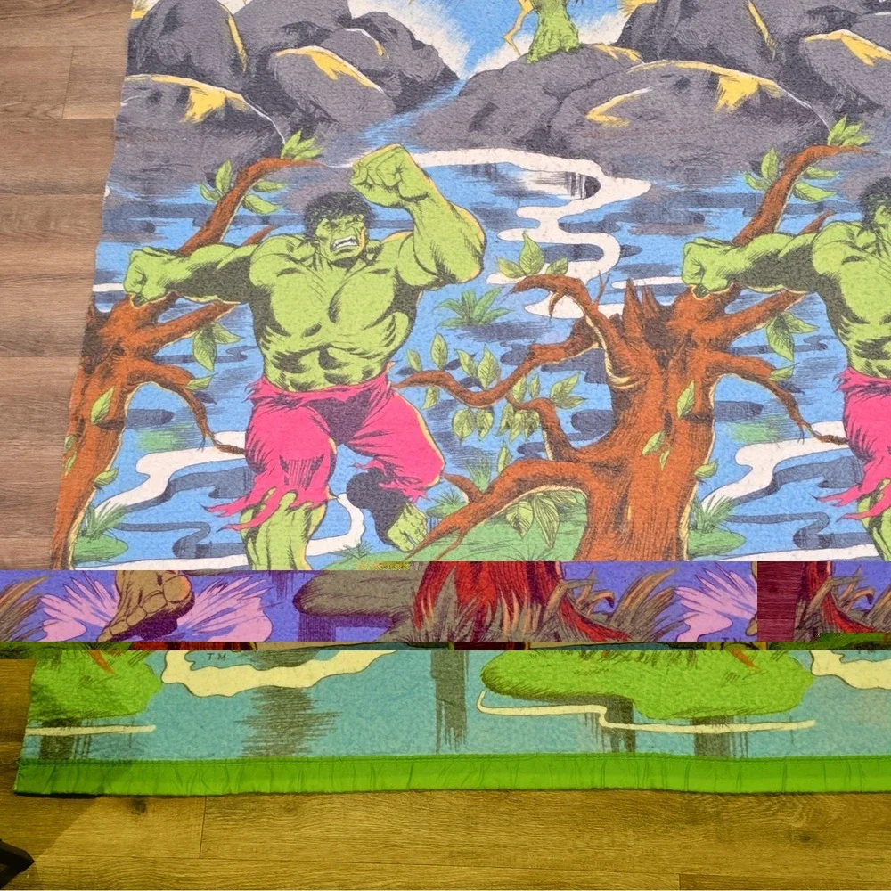 Marvel Hulk All-Over Print Kids Throw Blanket 86x64 Multicolor Green Trim